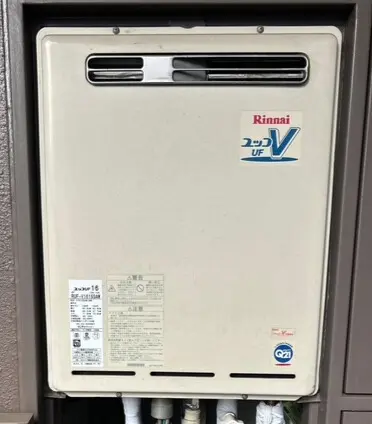 交換前の給湯器