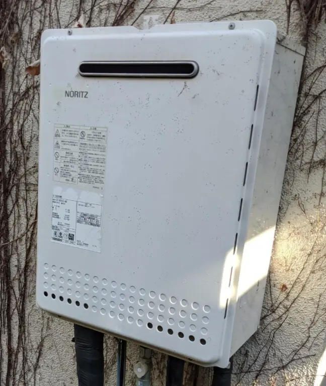 交換前の給湯器